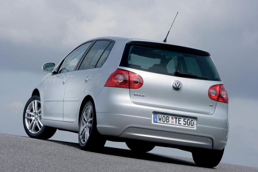  Volkswagen Golf GT Sport 2007 года  (фото 18 из 19)